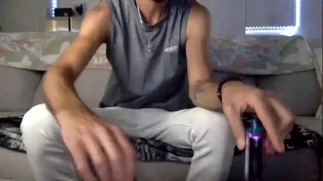 Image 3 of austincutieyes Stream on Chaturbate on 14 days ago