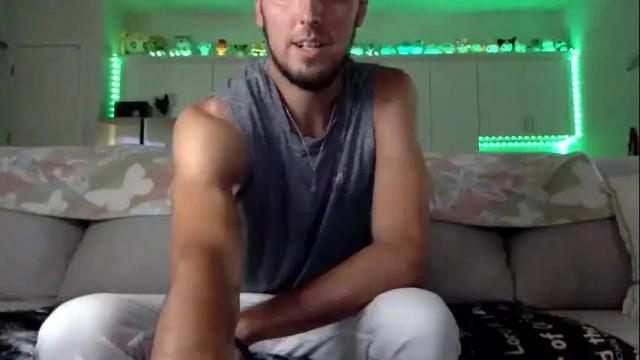 Image 6 of austincutieyes Stream on Chaturbate on 14 days ago