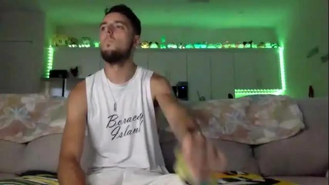 Image 6 of austincutieyes Stream on Chaturbate on 9 days ago
