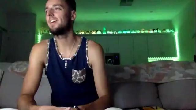 Image 12 of austincutieyes Stream on Chaturbate on 8 days ago