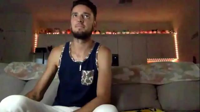 Image 7 of austincutieyes Stream on Chaturbate on 8 days ago
