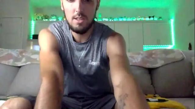 Image 11 of austincutieyes Stream on Chaturbate on 2 days ago