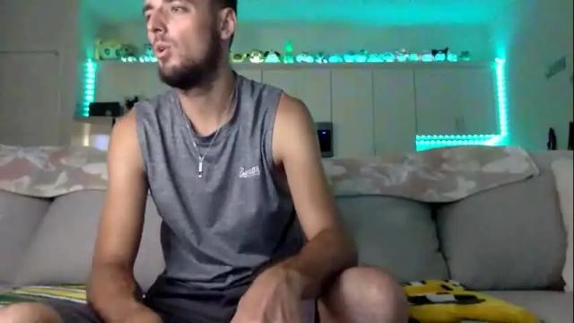 Image 3 of austincutieyes Stream on Chaturbate on 2 days ago