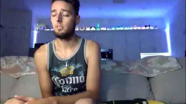 Image 2 of austincutieyes Stream on Chaturbate on 1 day ago