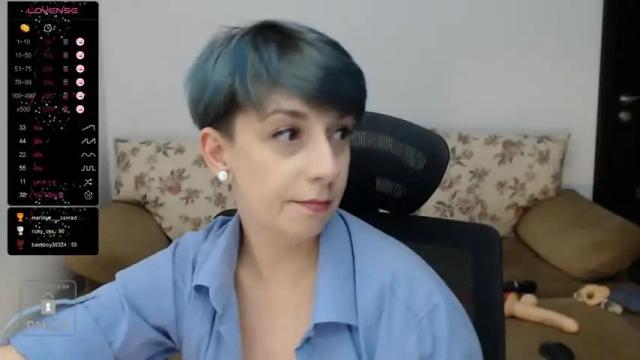 Image 2 of autumnopal Stream on Chaturbate on 12 months ago