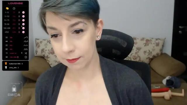 Image 7 of autumnopal Stream on Chaturbate on 12 months ago