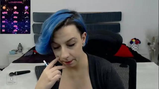 Image 3 of autumnopal Stream on Chaturbate on 1 month ago