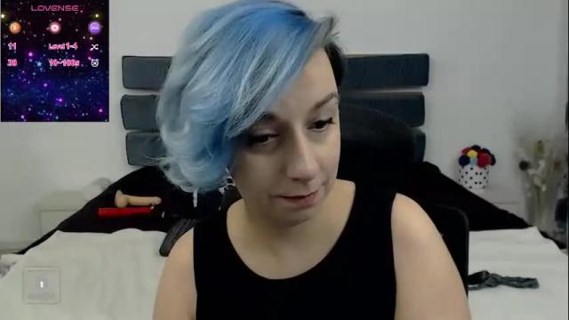 Image 4 of autumnopal Stream on Chaturbate on 1 month ago