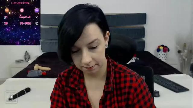 Image 11 of autumnopal Stream on Chaturbate on 25 days ago