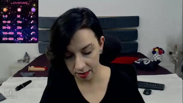 Image 4 of autumnopal Stream on Chaturbate on 13 days ago