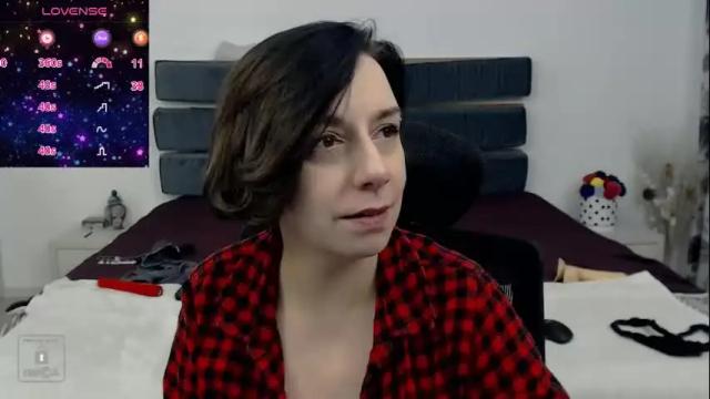 Image 12 of autumnopal Stream on Chaturbate on 9 days ago