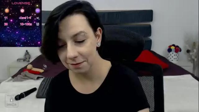 Image 11 of autumnopal Stream on Chaturbate on 9 days ago