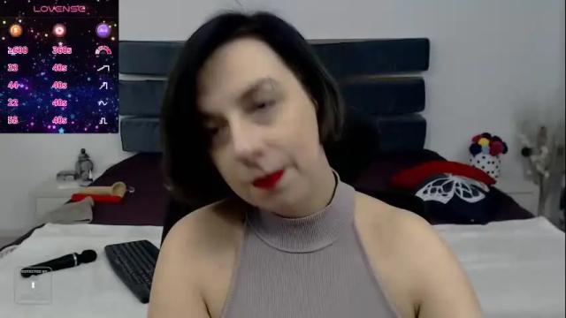 Image 11 of autumnopal Stream on Chaturbate on 5 days ago