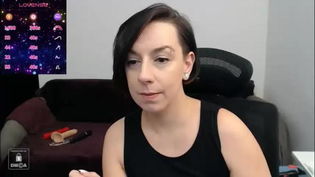 Image 2 of autumnopal Stream on Chaturbate on 2 months ago