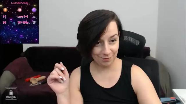 Image 4 of autumnopal Stream on Chaturbate on 2 months ago