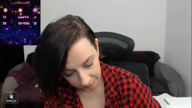 Image 3 of autumnopal Stream on Chaturbate on 1 month ago