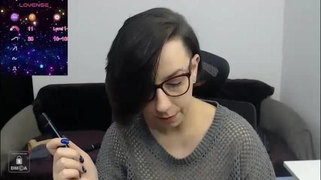 Image 3 of autumnopal Stream on Chaturbate on 1 month ago