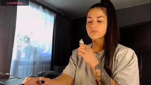 Image 4 of ava__doll Stream on Chaturbate on 2 months ago