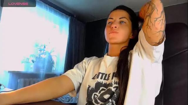 Image 3 of ava__doll Stream on Chaturbate on 22 days ago