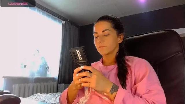 Image 7 of ava__doll Stream on Chaturbate on 20 days ago