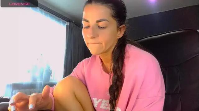 Image 8 of ava__doll Stream on Chaturbate on 20 days ago