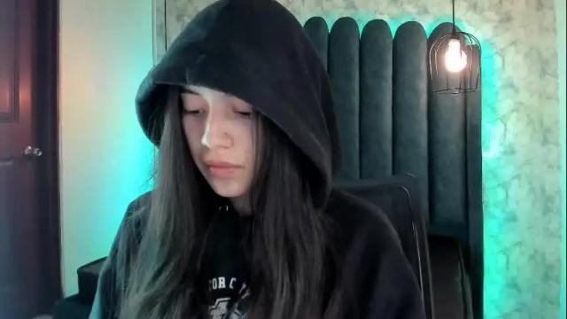 Image 3 of ava_broown Stream on Chaturbate on 1 month ago