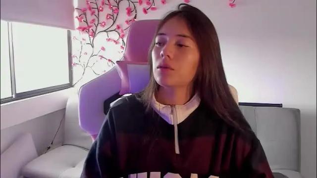 Image 7 of ava_broown Stream on Chaturbate on 1 month ago