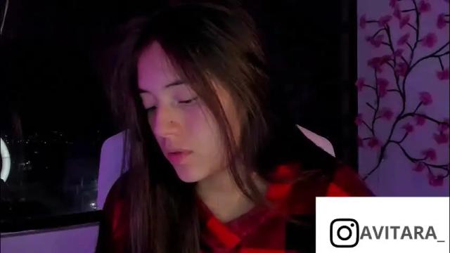 Image 8 of ava_broown Stream on Chaturbate on 1 month ago