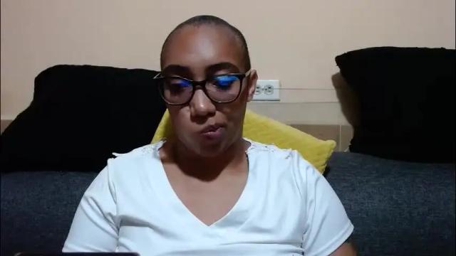 Image 2 of ava_f0xy Stream on Chaturbate on 19 days ago