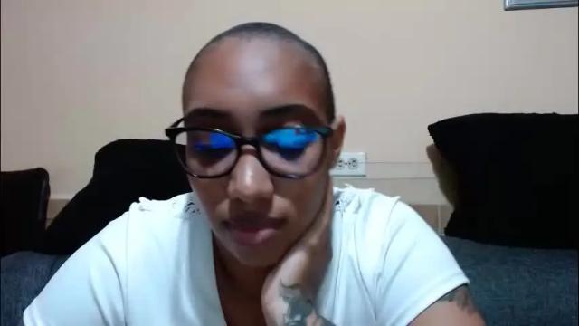 Image 6 of ava_f0xy Stream on Chaturbate on 19 days ago