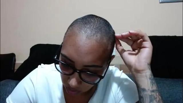 Image 7 of ava_f0xy Stream on Chaturbate on 19 days ago