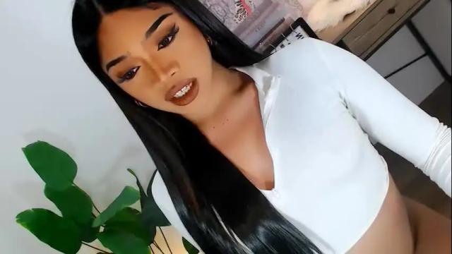 Image 3 of ava_lux Stream on Chaturbate on 9 days ago