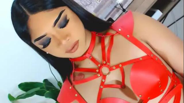 Image 2 of ava_lux Stream on Chaturbate on 3 months ago