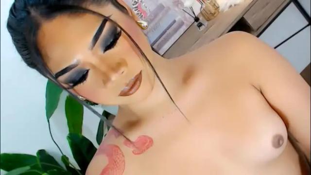 Image 12 of ava_lux Stream on Chaturbate on 2 months ago