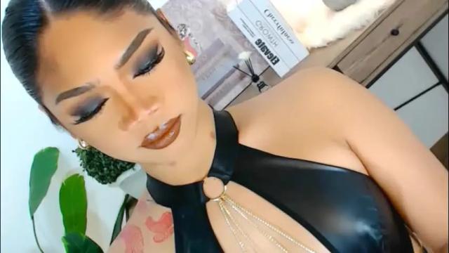 Image 12 of ava_lux Stream on Chaturbate on 2 months ago