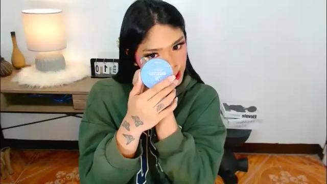 Image 8 of ava_lux Stream on Chaturbate on 1 month ago