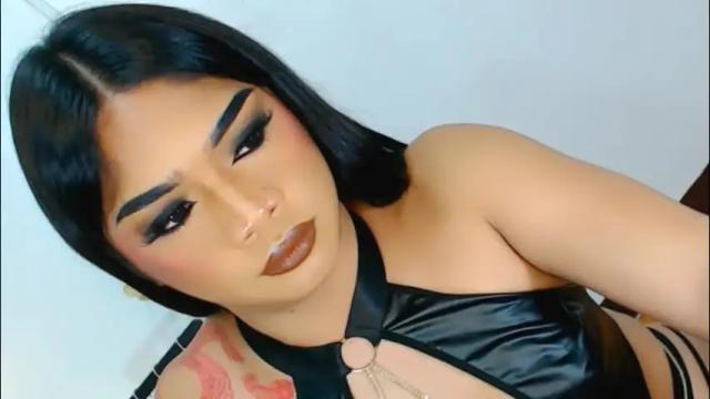 Image 2 of ava_lux Stream on Chaturbate on 1 month ago