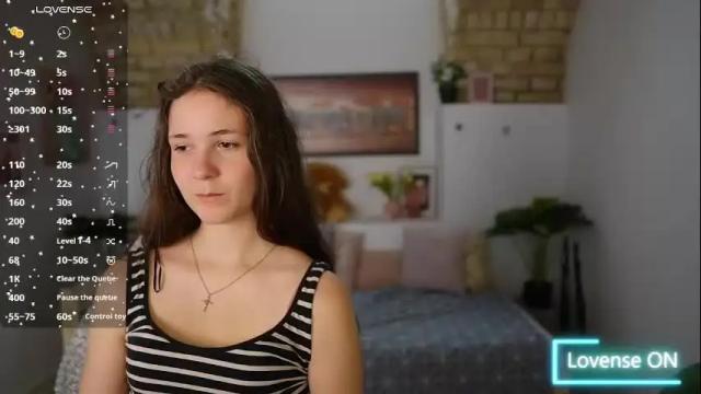 Image 3 of ava_taylor18 Stream on Chaturbate on 21 days ago