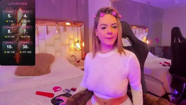 Image 4 of ava_tentazzione Stream on Chaturbate on 12 months ago