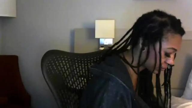 Image 2 of avadahlia77 Stream on Chaturbate on 17 months ago