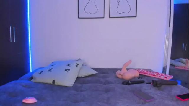Image 10 of avaferrera Stream on Chaturbate on 1 month ago
