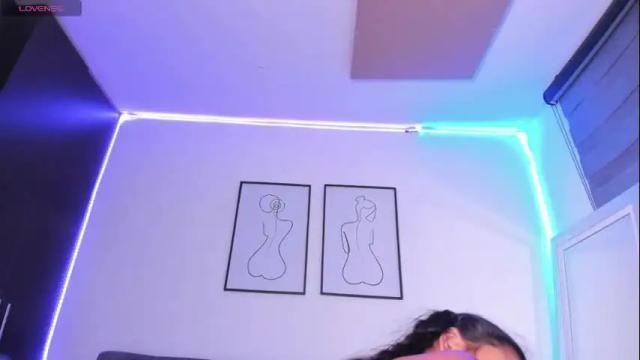 Image 12 of avaferrera Stream on Chaturbate on 6 days ago