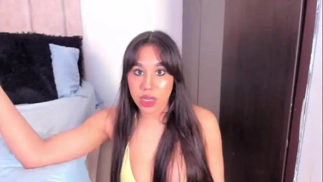 Image 3 of avaline_blanc Stream on Chaturbate on 11 days ago