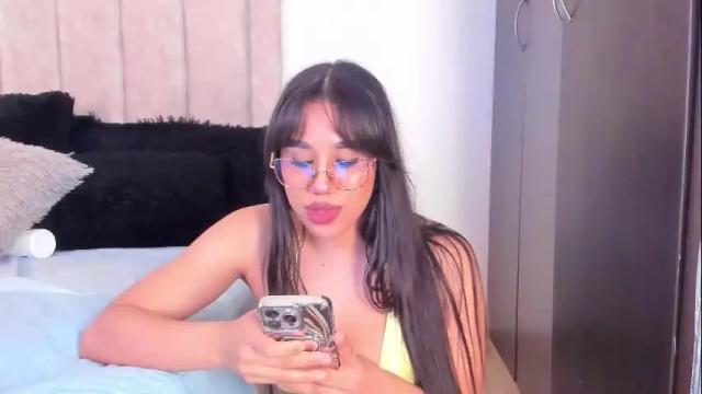 Image 8 of avaline_blanc Stream on Chaturbate on 11 days ago