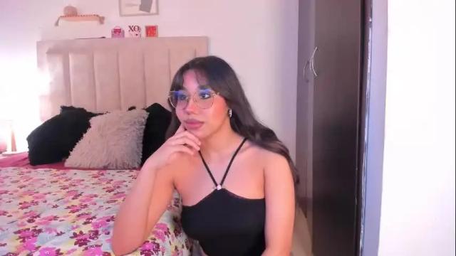 Image 10 of avaline_blanc Stream on Chaturbate on 9 days ago