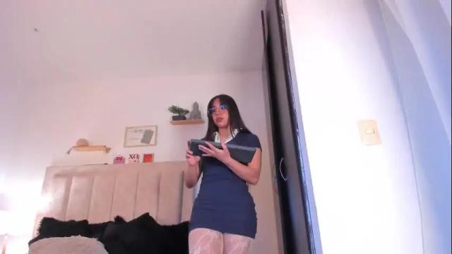 Image 10 of avaline_blanc Stream on Chaturbate on 1 day ago