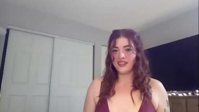 Image 4 of avalovesattention Stream on Chaturbate on 21 months ago