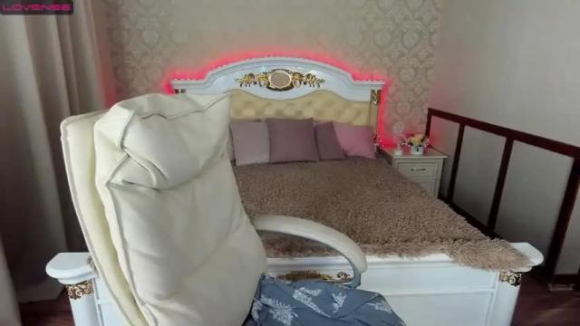 Thumbnail 1, avalustra's Stream at Chaturbate, 23 months ago