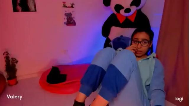 Image 2 of ave_fenix69 Stream on Chaturbate on 2 months ago