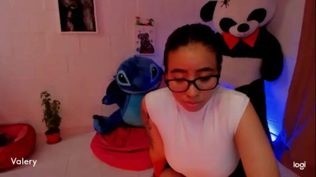 Image 2 of ave_fenix69 Stream on Chaturbate on 2 months ago